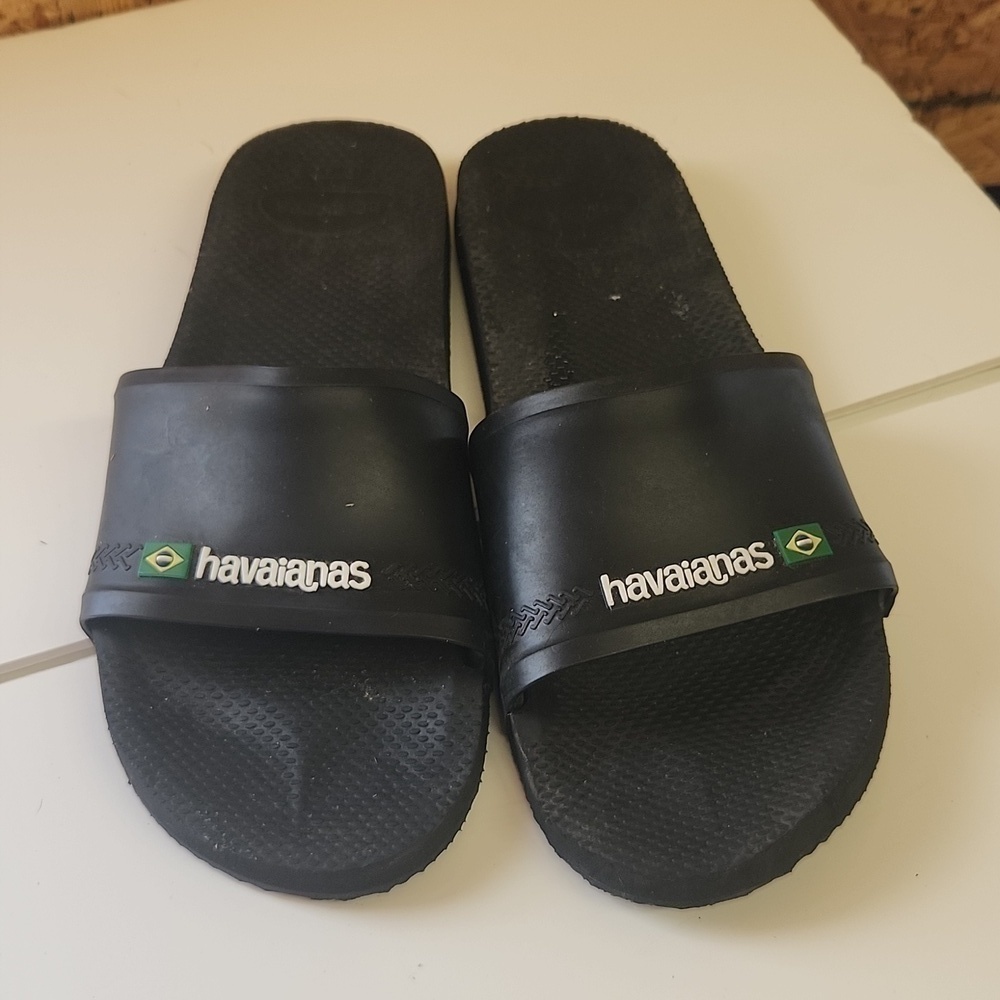 HAVAIANAS slides men's size 9/10 EUC black